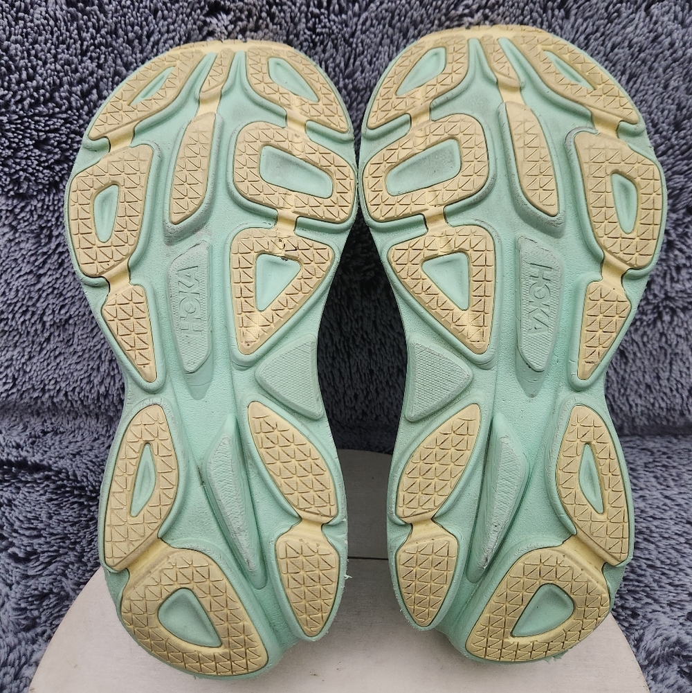 Hoka One One Bondi 8 Lime Glow Running Shoes Women's Size 9.5 - Picture 8 of 9